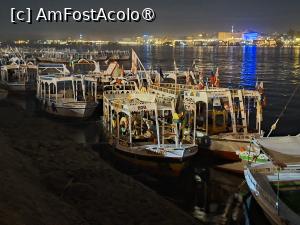 [P27] Luxor, Egipt, Portul, Nilul și Orașul pozate de pe West Bank » foto by mprofeanu
 - 
<span class="allrVoted glyphicon glyphicon-heart hidden" id="av1520624"></span>
<a class="m-l-10 hidden" id="sv1520624" onclick="voting_Foto_DelVot(,1520624,29277)" role="button">șterge vot <span class="glyphicon glyphicon-remove"></span></a>
<a id="v91520624" class=" c-red"  onclick="voting_Foto_SetVot(1520624)" role="button"><span class="glyphicon glyphicon-heart-empty"></span> <b>LIKE</b> = Votează poza</a> <img class="hidden"  id="f1520624W9" src="/imagini/loader.gif" border="0" /><span class="AjErrMes hidden" id="e1520624ErM"></span>