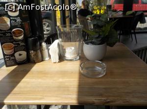 [P04] Masa Z&acirc;nei Zbanghii » foto by Zoazore
 - 
<span class="allrVoted glyphicon glyphicon-heart hidden" id="av1297770"></span>
<a class="m-l-10 hidden" id="sv1297770" onclick="voting_Foto_DelVot(,1297770,29303)" role="button">șterge vot <span class="glyphicon glyphicon-remove"></span></a>
<a id="v91297770" class=" c-red"  onclick="voting_Foto_SetVot(1297770)" role="button"><span class="glyphicon glyphicon-heart-empty"></span> <b>LIKE</b> = Votează poza</a> <img class="hidden"  id="f1297770W9" src="/imagini/loader.gif" border="0" /><span class="AjErrMes hidden" id="e1297770ErM"></span>