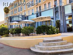 [P21] Intrarea în hotel și cealaltă terasă exterioară » foto by crismis
 - 
<span class="allrVoted glyphicon glyphicon-heart hidden" id="av1527746"></span>
<a class="m-l-10 hidden" id="sv1527746" onclick="voting_Foto_DelVot(,1527746,29320)" role="button">șterge vot <span class="glyphicon glyphicon-remove"></span></a>
<a id="v91527746" class=" c-red"  onclick="voting_Foto_SetVot(1527746)" role="button"><span class="glyphicon glyphicon-heart-empty"></span> <b>LIKE</b> = Votează poza</a> <img class="hidden"  id="f1527746W9" src="/imagini/loader.gif" border="0" /><span class="AjErrMes hidden" id="e1527746ErM"></span>