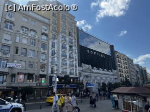 [P12] Strada Istiklal » foto by raluca banu
 - 
<span class="allrVoted glyphicon glyphicon-heart hidden" id="av1527800"></span>
<a class="m-l-10 hidden" id="sv1527800" onclick="voting_Foto_DelVot(,1527800,29321)" role="button">șterge vot <span class="glyphicon glyphicon-remove"></span></a>
<a id="v91527800" class=" c-red"  onclick="voting_Foto_SetVot(1527800)" role="button"><span class="glyphicon glyphicon-heart-empty"></span> <b>LIKE</b> = Votează poza</a> <img class="hidden"  id="f1527800W9" src="/imagini/loader.gif" border="0" /><span class="AjErrMes hidden" id="e1527800ErM"></span>