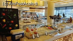 [P35] Hilton Beijing Capital Airport, restaurant mic dejun » foto by elenaadina
 - 
<span class="allrVoted glyphicon glyphicon-heart hidden" id="av1531255"></span>
<a class="m-l-10 hidden" id="sv1531255" onclick="voting_Foto_DelVot(,1531255,29352)" role="button">șterge vot <span class="glyphicon glyphicon-remove"></span></a>
<a id="v91531255" class=" c-red"  onclick="voting_Foto_SetVot(1531255)" role="button"><span class="glyphicon glyphicon-heart-empty"></span> <b>LIKE</b> = Votează poza</a> <img class="hidden"  id="f1531255W9" src="/imagini/loader.gif" border="0" /><span class="AjErrMes hidden" id="e1531255ErM"></span>