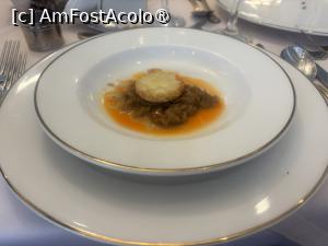 [P12] Restaurant La Comtesse - supa de ceapă » foto by nicole33
 - 
<span class="allrVoted glyphicon glyphicon-heart hidden" id="av1534952"></span>
<a class="m-l-10 hidden" id="sv1534952" onclick="voting_Foto_DelVot(,1534952,29377)" role="button">șterge vot <span class="glyphicon glyphicon-remove"></span></a>
<a id="v91534952" class=" c-red"  onclick="voting_Foto_SetVot(1534952)" role="button"><span class="glyphicon glyphicon-heart-empty"></span> <b>LIKE</b> = Votează poza</a> <img class="hidden"  id="f1534952W9" src="/imagini/loader.gif" border="0" /><span class="AjErrMes hidden" id="e1534952ErM"></span>