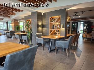 [P25] Prizren, Restaurant - Pizzeria Marashi,  Sala principală de la parter » foto by mprofeanu
 - 
<span class="allrVoted glyphicon glyphicon-heart hidden" id="av1536387"></span>
<a class="m-l-10 hidden" id="sv1536387" onclick="voting_Foto_DelVot(,1536387,29391)" role="button">șterge vot <span class="glyphicon glyphicon-remove"></span></a>
<a id="v91536387" class=" c-red"  onclick="voting_Foto_SetVot(1536387)" role="button"><span class="glyphicon glyphicon-heart-empty"></span> <b>LIKE</b> = Votează poza</a> <img class="hidden"  id="f1536387W9" src="/imagini/loader.gif" border="0" /><span class="AjErrMes hidden" id="e1536387ErM"></span>