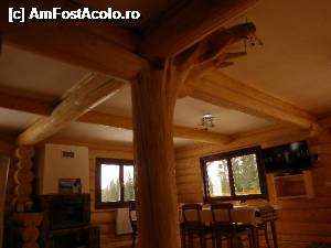 [P02 <small>[FOTO OFICIALĂ, DE PREZENTARE:] </small>] living pensiunea rustic